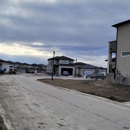 Luxury One Bedroom Winnipeg Eksteriør billede