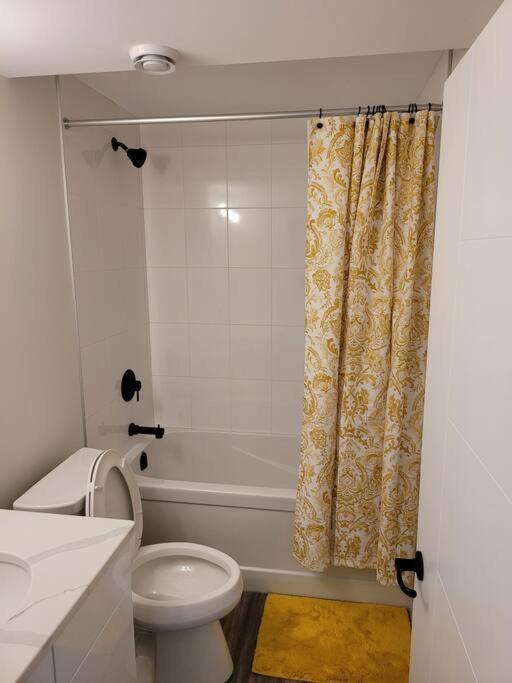 Luxury One Bedroom Winnipeg Eksteriør billede
