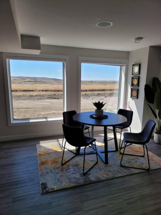 Luxury One Bedroom Winnipeg Eksteriør billede